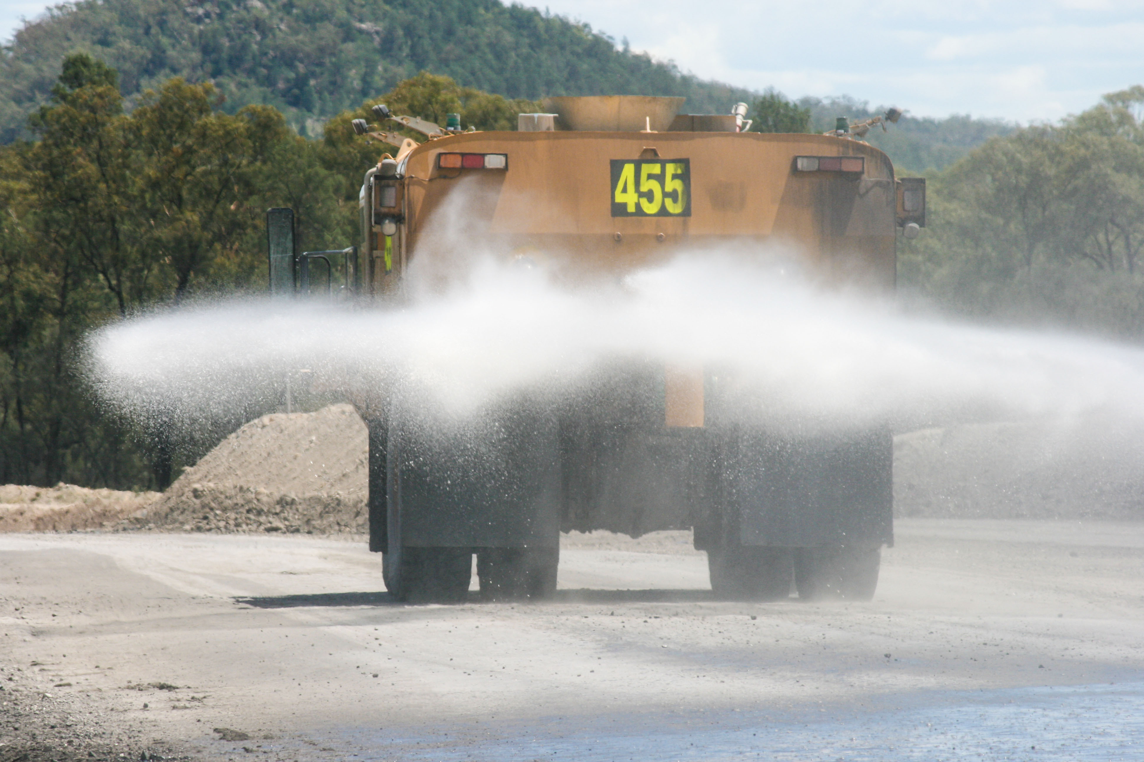 Overwatering haul roads in coal mines can often result in a hazardous work environment. Here's how to create a more durable, safer road surface: 